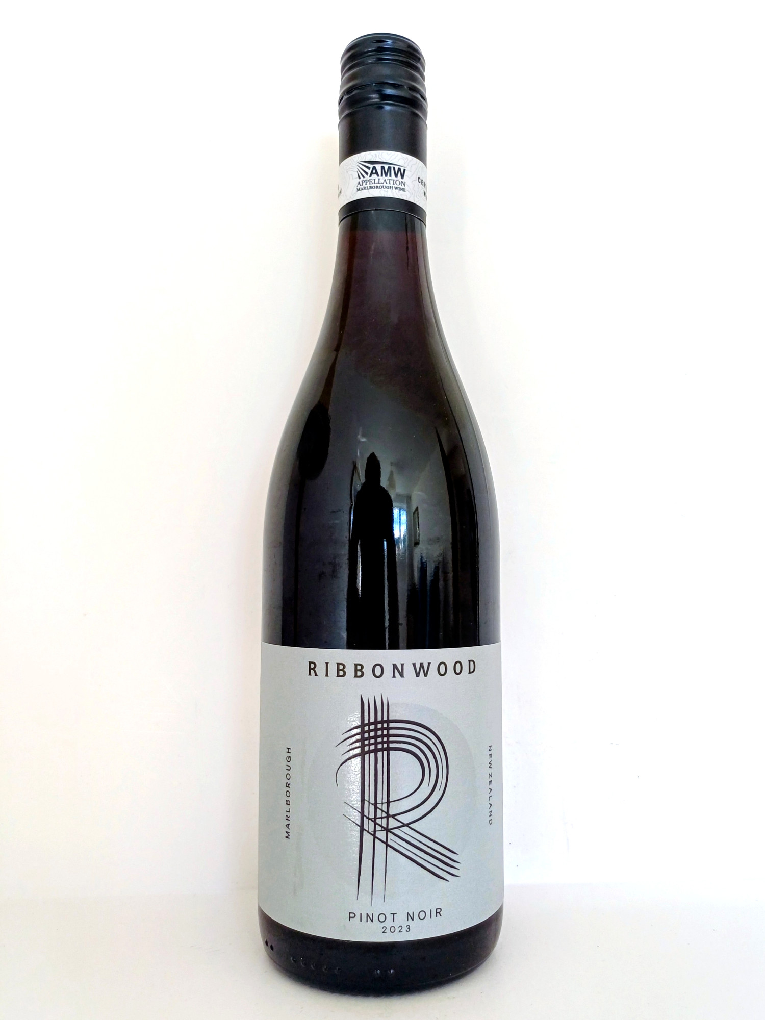 Ribbonwood Marlborough Pinot Noir 2023